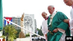 Misa en la Plaza de la Revolución